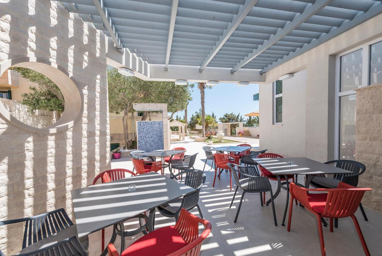 Апартаменты Pool Terrace Sea View Sarkic Новалья Экстерьер фото
